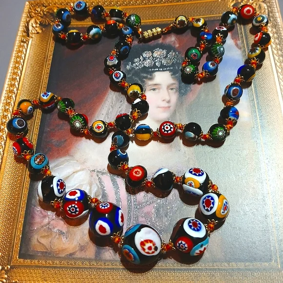 1940s Hand Blown Venetian Millifiori Long Bead Necklace - Picture 3 of 7